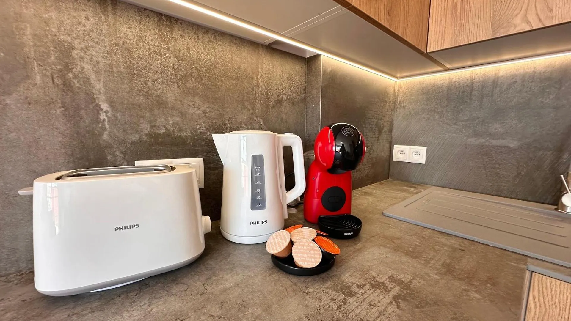Sunset Apartment 6 & Heated Pool Los Cristianos   Los Cristianos (Tenerife)